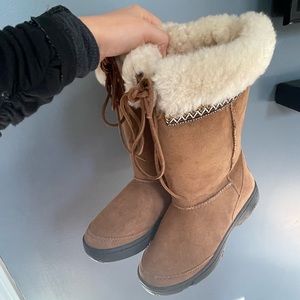 UGG Tasman Braid Sunburst tall boots, sz 7, great condition, lightly worn